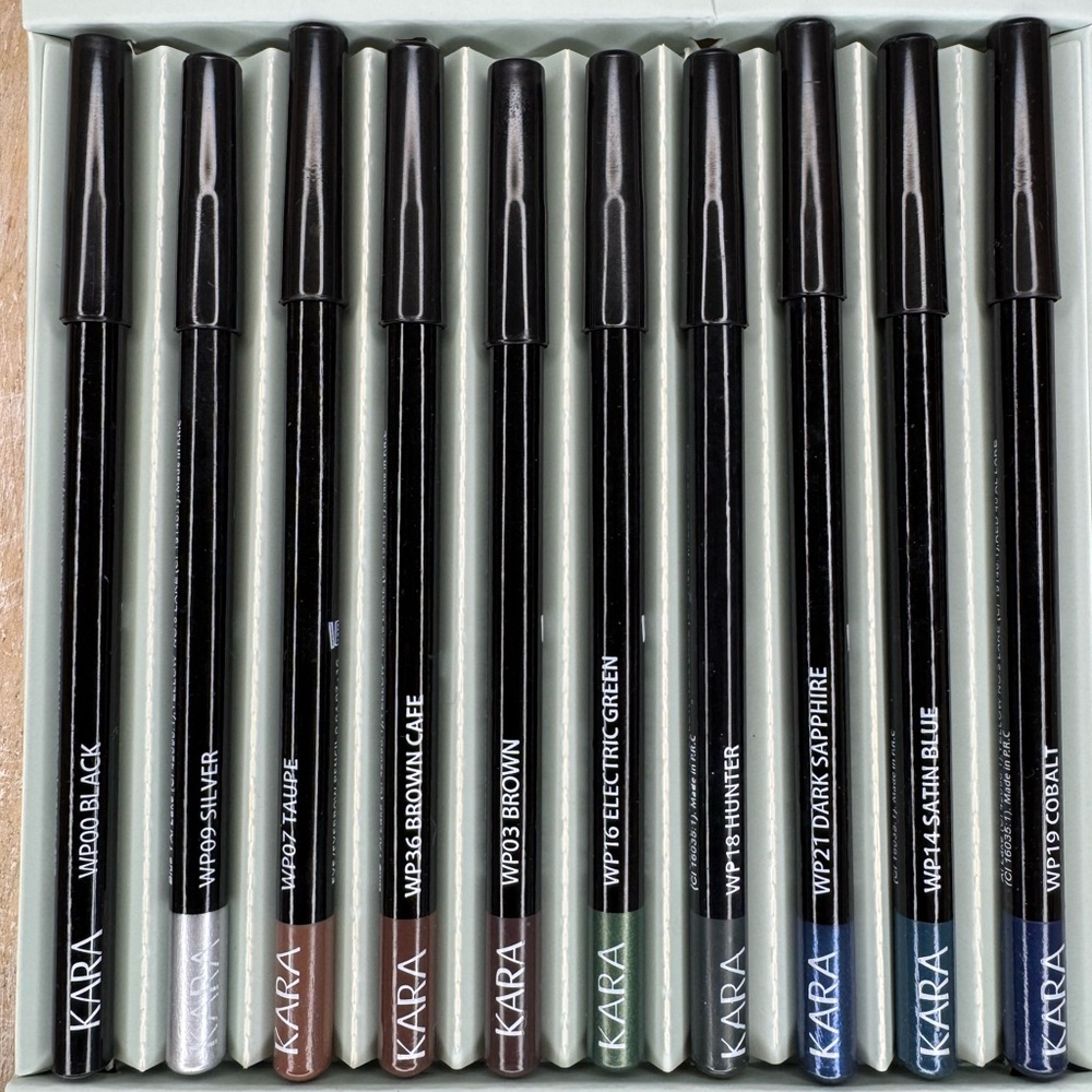 Kara Beauty Eyes That Melt Eyeliner Set